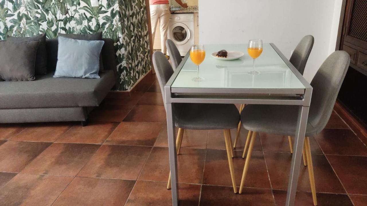 Homeyseville- Bright Apartment At Santa Cruz 6 Pax, Parking Optional Ngoại thất bức ảnh