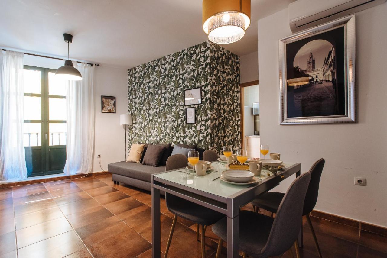 Homeyseville- Bright Apartment At Santa Cruz 6 Pax, Parking Optional Ngoại thất bức ảnh