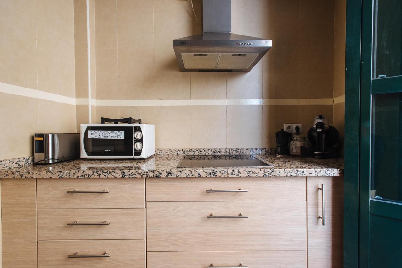 Homeyseville- Bright Apartment At Santa Cruz 6 Pax, Parking Optional Ngoại thất bức ảnh